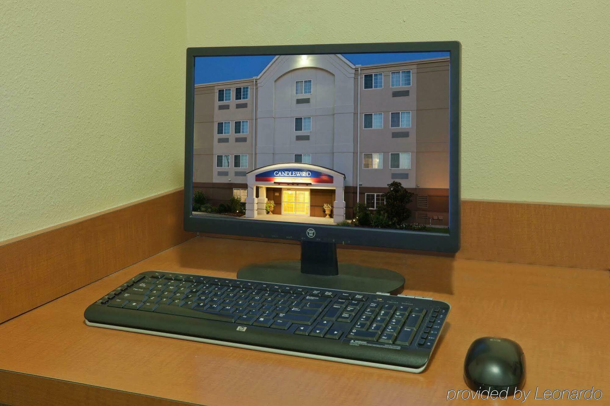 แคนเดิ้ลวูด สวีท ลาฟาแยต Hotel ลาฟาแย็ตต์ ภายนอก รูปภาพ